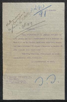 Pièce concernant la demande de renseignements de Mr Van Genechten (Molenbeek-Saint-Jean) sur l’at...